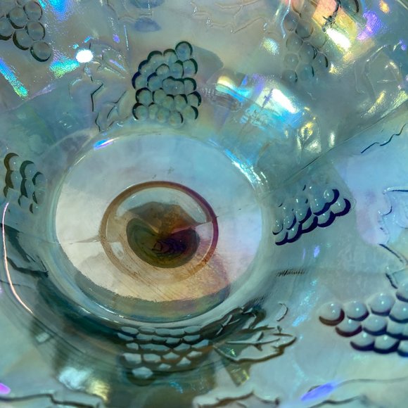 Vintage Indiana Glass Iridescent Blue Harvest Grapes 1960's carnival glass dish - Picture 6 of 9